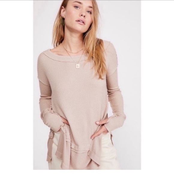 Final Price Drop 🔥 Free People NorthShoreThermal  Top , Side Splits Thumbholes - Picture 13 of 15